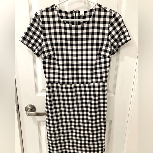 OLD NAVY BLACK AND WHITE GINGHAM COTTON SHEATH DRESS - Size SMALL - Picture 2 of 7